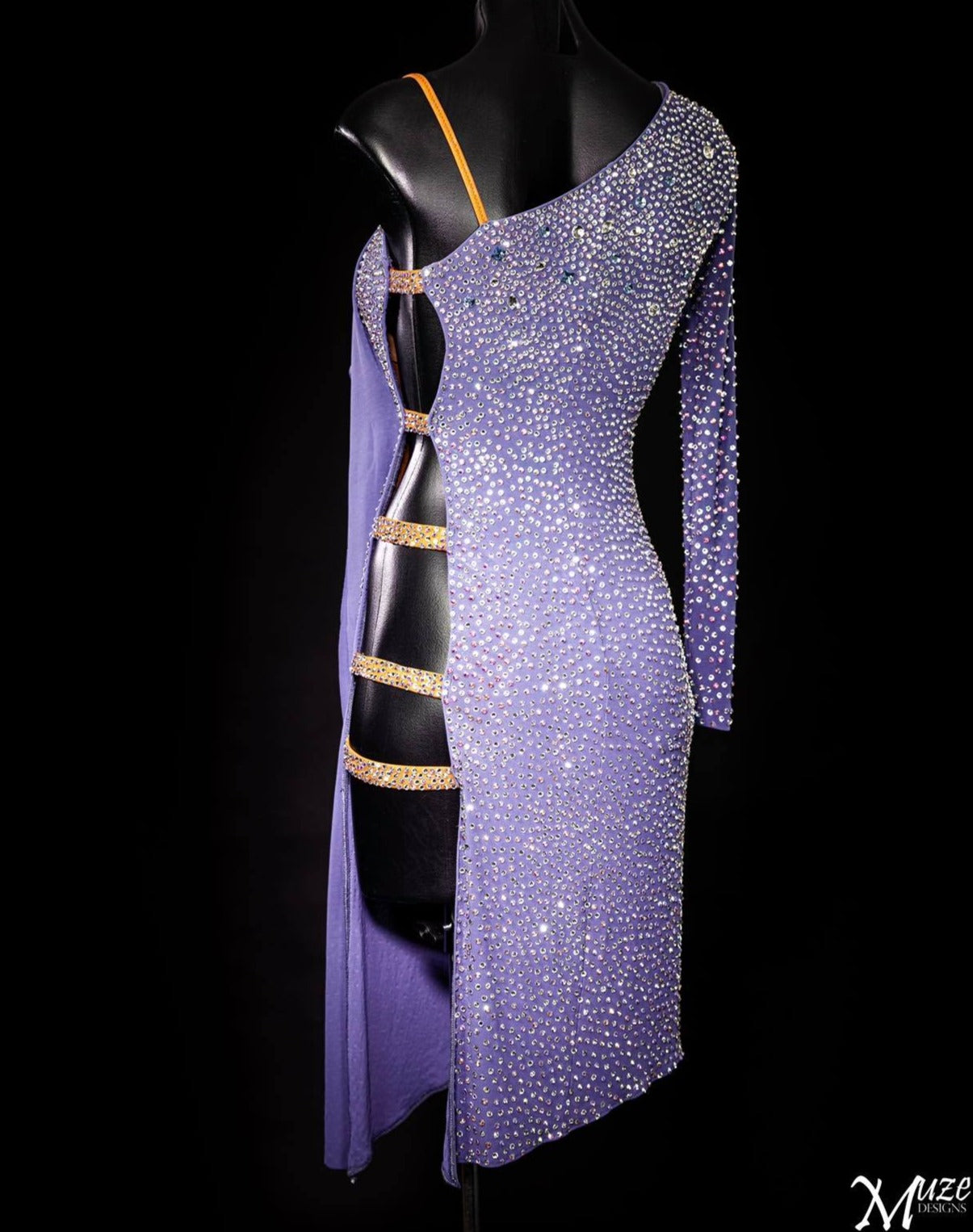 hematite latin dress